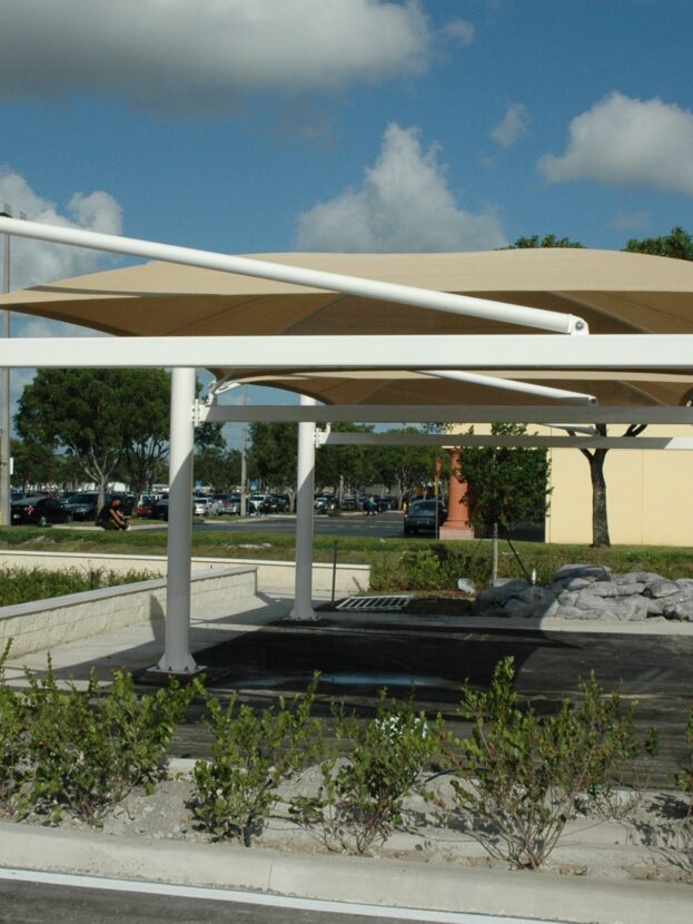 Cantilivered Parking Shade Structures Hialeah Miami (3)